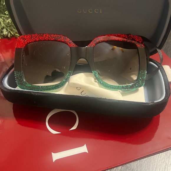 Sale Gucci Black Red and Green sunglasses - Picture 4 of 8